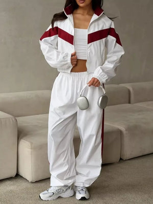 tracksuit set in Brown with collared and long sleeve