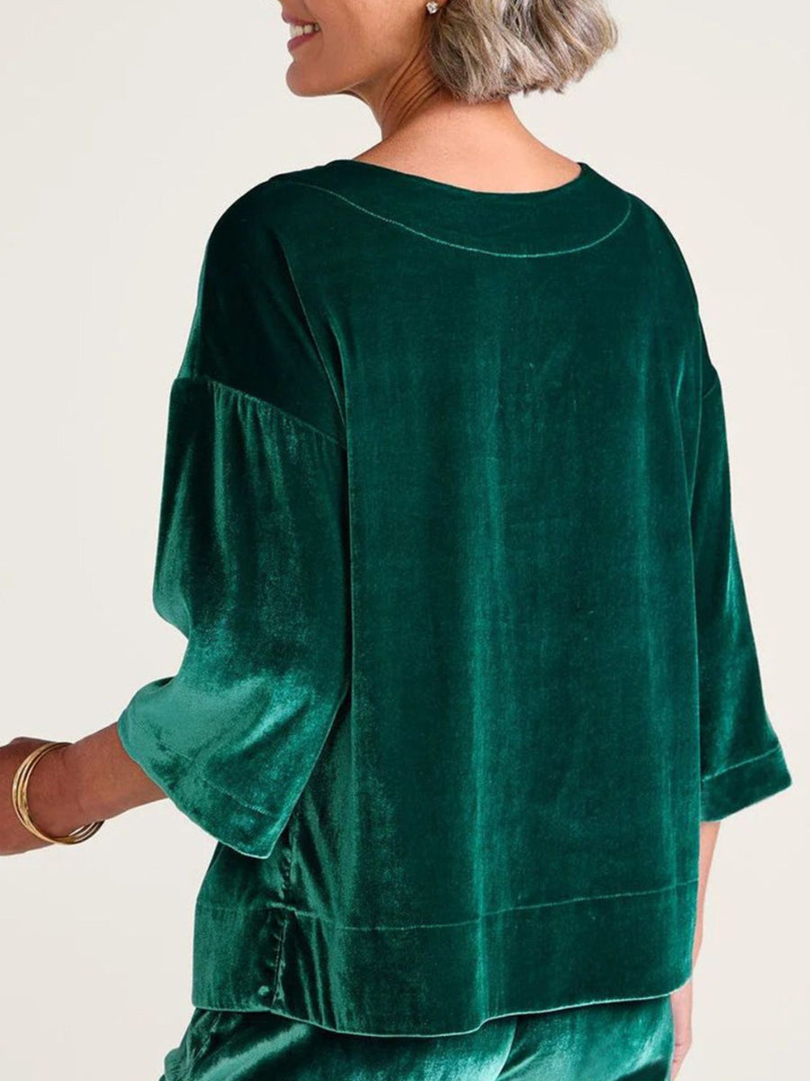 t-shirt in Wine Red with stretch and hip-length
