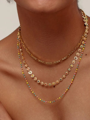 Gold necklace with princess length and clasp
