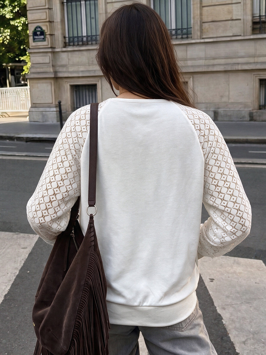 modern sweatshirt in White with crew neck