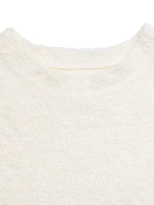 Cream textured paisley casual t-shirt with crew neck