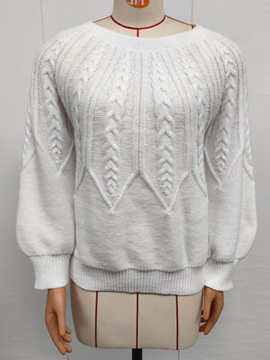 pullover sweater in Camel with cable knit and cable-knit