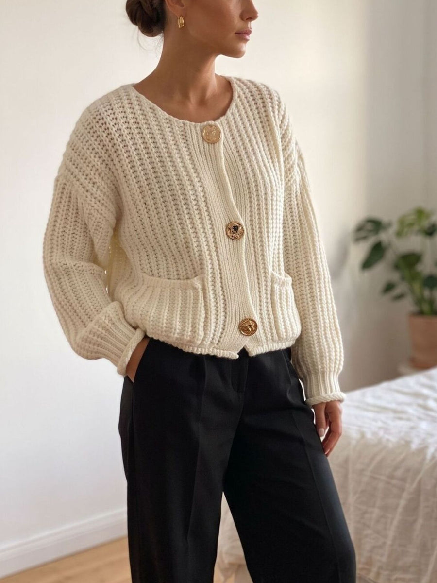 cream cardigan with ribbed knit and round neck