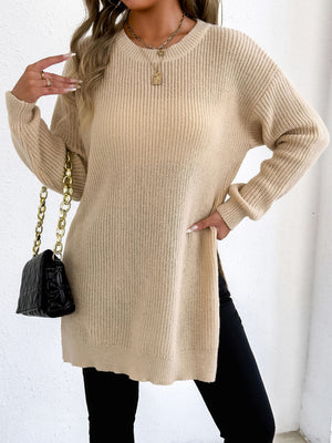pullover sweater in light beige featuring ribbed and relaxed fit