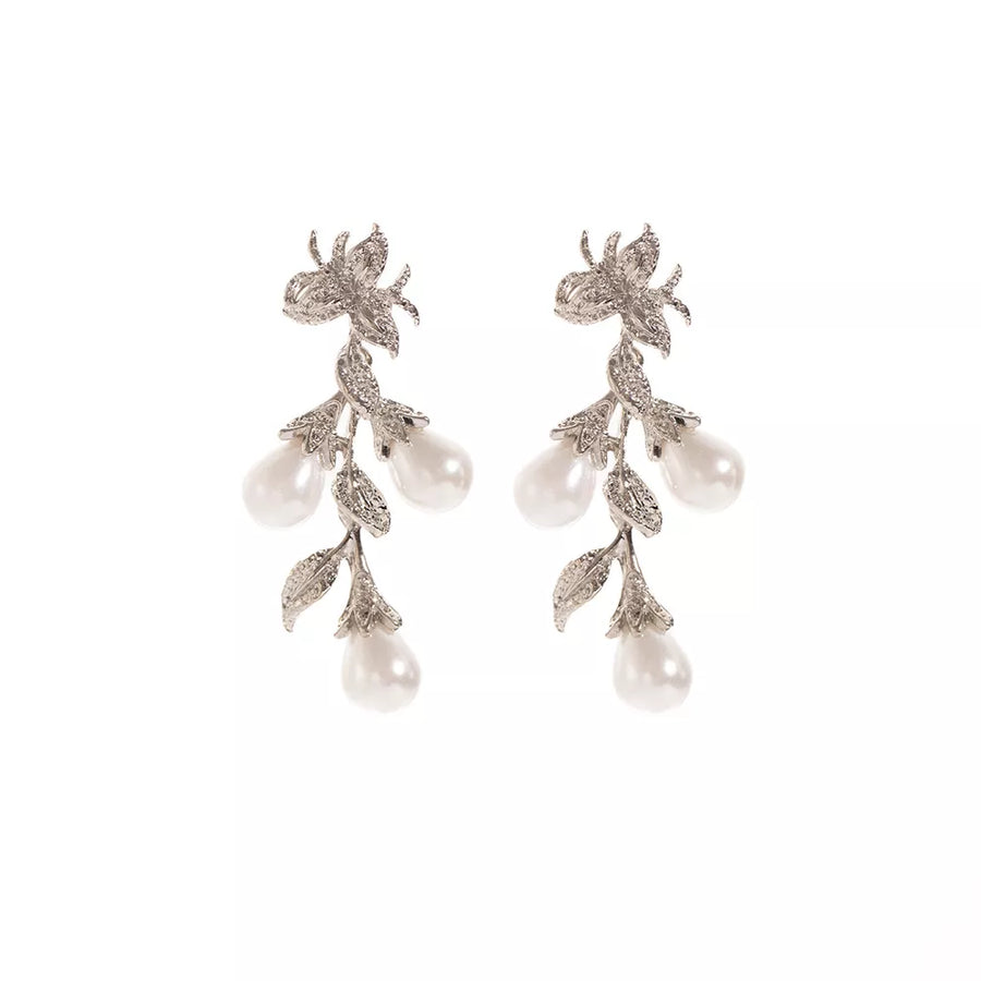 earrings in Silver with floral and dangling