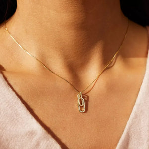 necklace in Silver with pendant and collar length