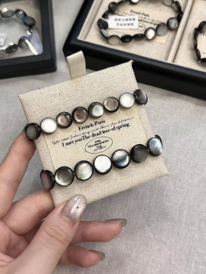 Shell Care instructions: 1 bracelet in gray with straight silhouette