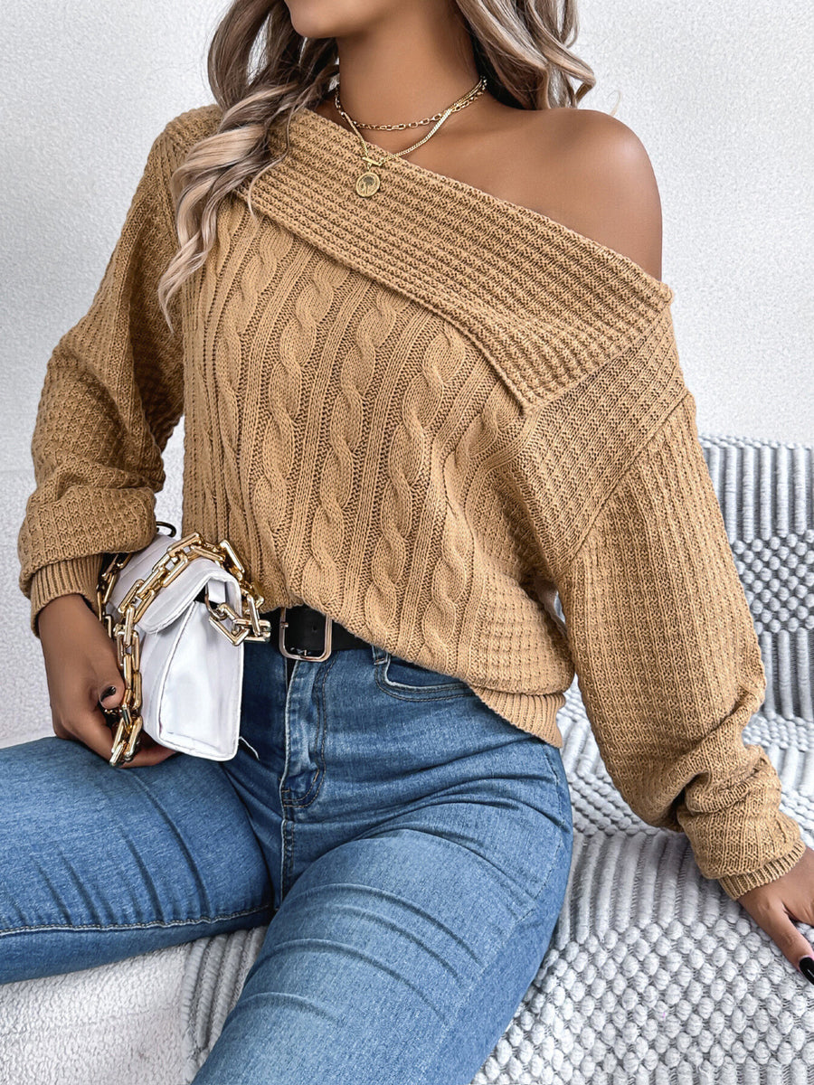 pullover sweater in Orange with cable-knit and hip-length