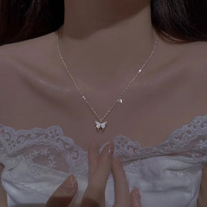 925 sterling silver,Zircon Care instructions: Avoid wearing during exercise, as necklace in Silver with straight silhouette