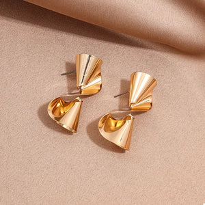 18k Gold-plated Twist Earrings in Gold with 18K gold-plated