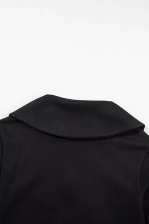 Black sweatshirt and sweatpants set
