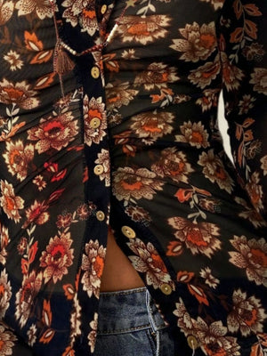 Floral blouse with hip-length and button-front