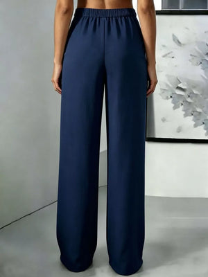 wide-leg pants in Yellow