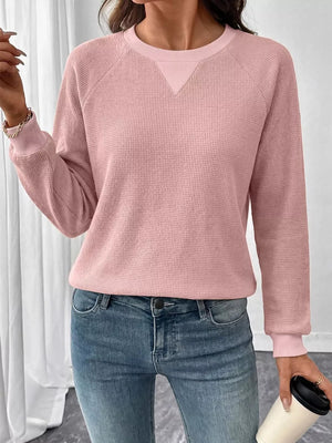 Green sweatshirt with hip-length and pullover