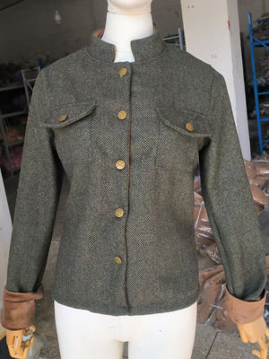 dark olive green blazer with pocketed and long sleeve