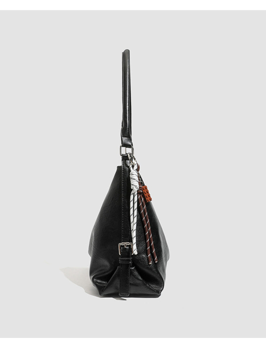Black shoulder bag