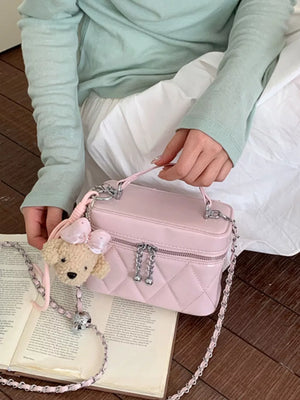 Quilted Chain Strap Crossbody Bag in Pink