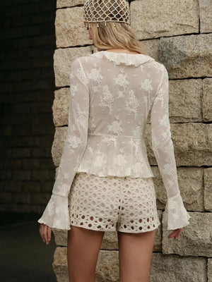 blouse in Beige with floral and lace