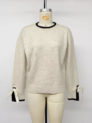 black relaxed pullover sweater with crew neck