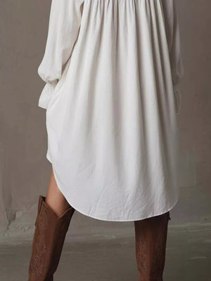 shirt dress in White with embroidered and buttoned