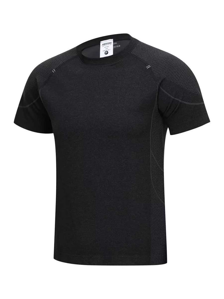 t-shirt in Black with geometric and quick-dry