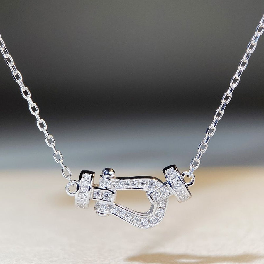 necklace in silver