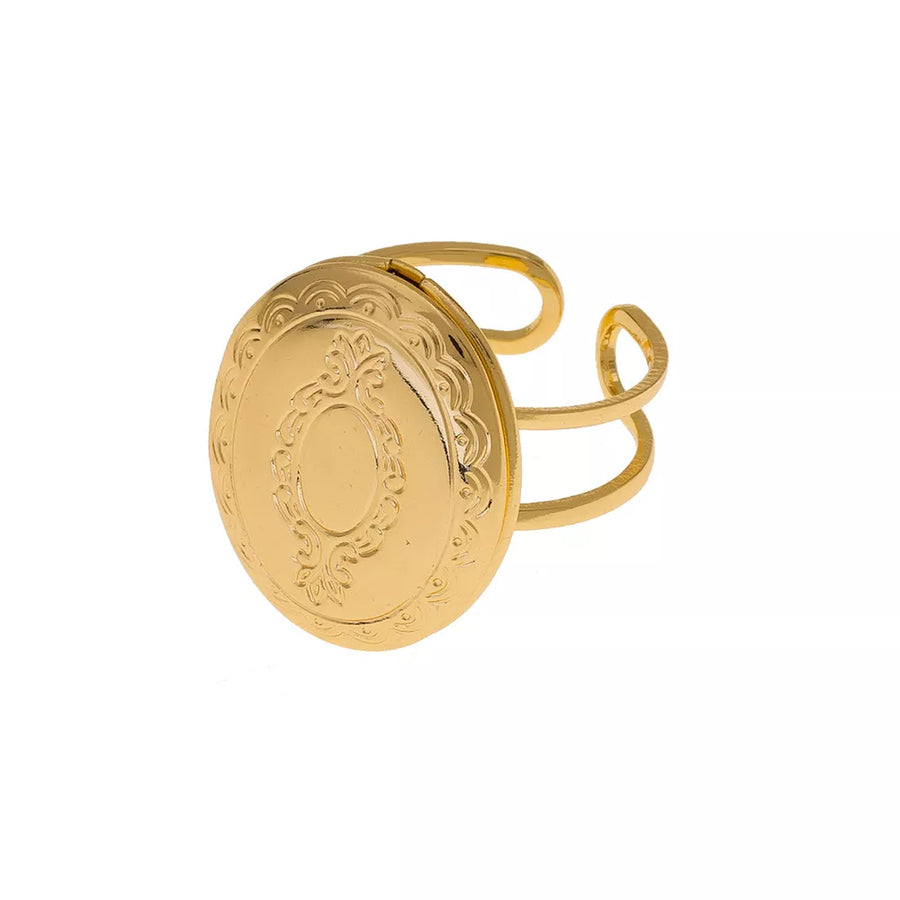 ring in gold with ornate and adjustable