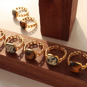 cream ring with gold-plated and n/a