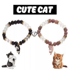 2 Piece 18k Gold-plated Beaded Cat Charm Bracelet in white with beaded