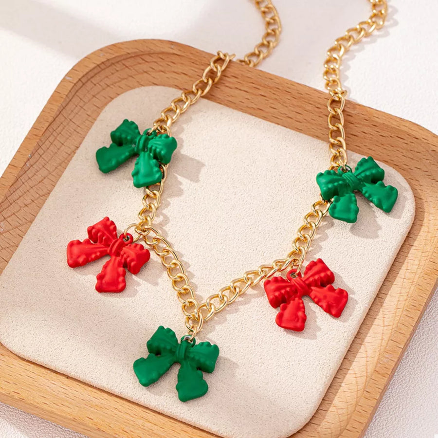 18K Gold-Plated, Alloy, Resin Care instructions: Avoid wearing during exercise, necklace in green with fitted silhouette