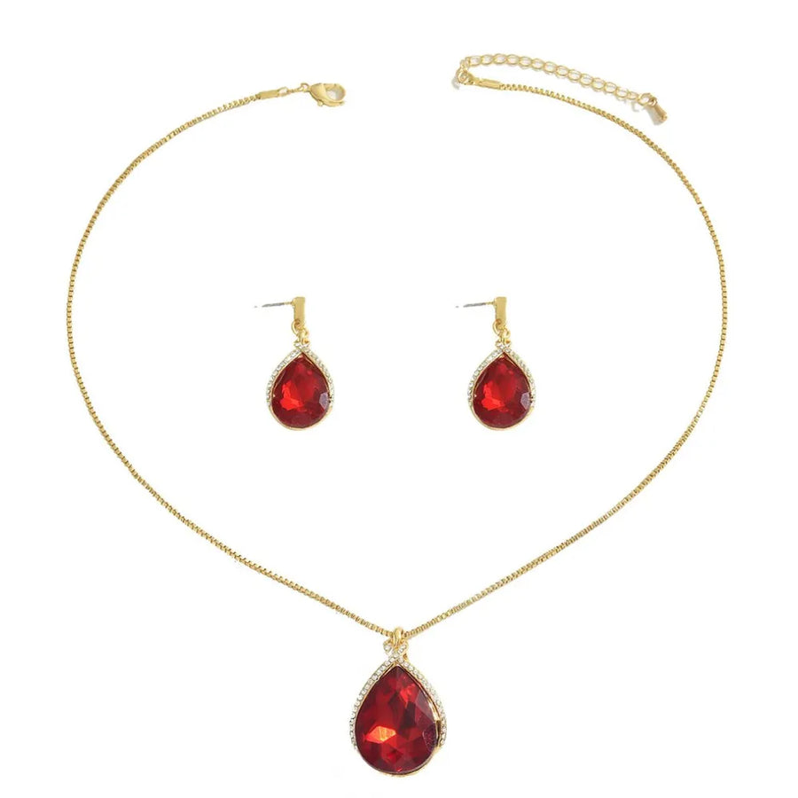 jewelry set in gold with gold-plated and princess-length