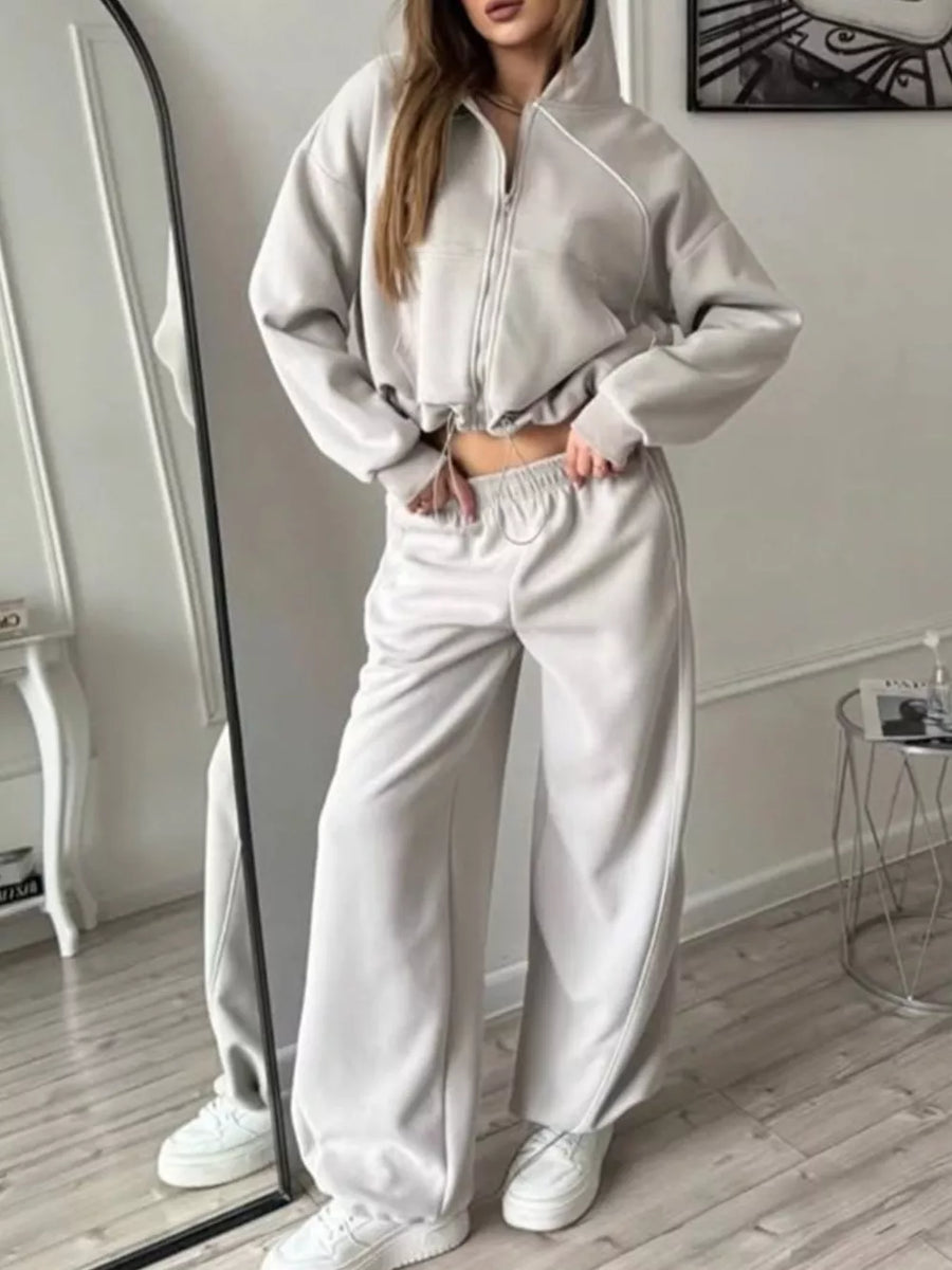 lounge set in Brown with drawstring and waist-length