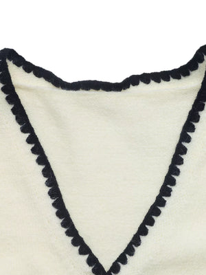 Contrast Trim V-neck Button-down Cardigan in black with buttoned