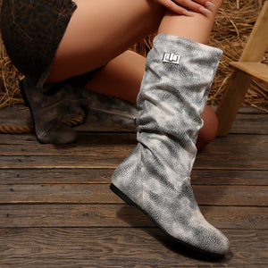 boots in Beige