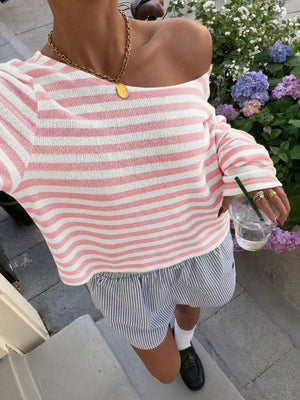 t-shirt featuring striped in Blush Pink with 95% polyester, 5% elastane Care instructions: Machine wash cold texture