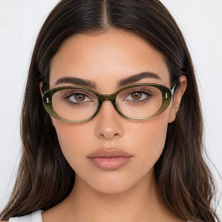 PC Frame material: Polycarbonate Lens material: Polycarbonate Temple material: P sunglasses in Style A with oval silhouette