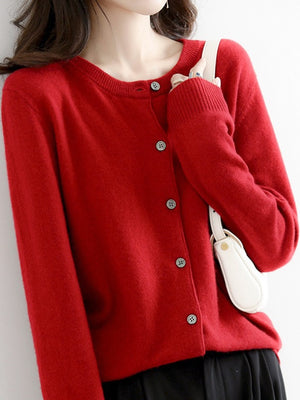 Button-Down Crew-Neck Ribbed Long-Sleeve Top in Medium Gray with buttoned