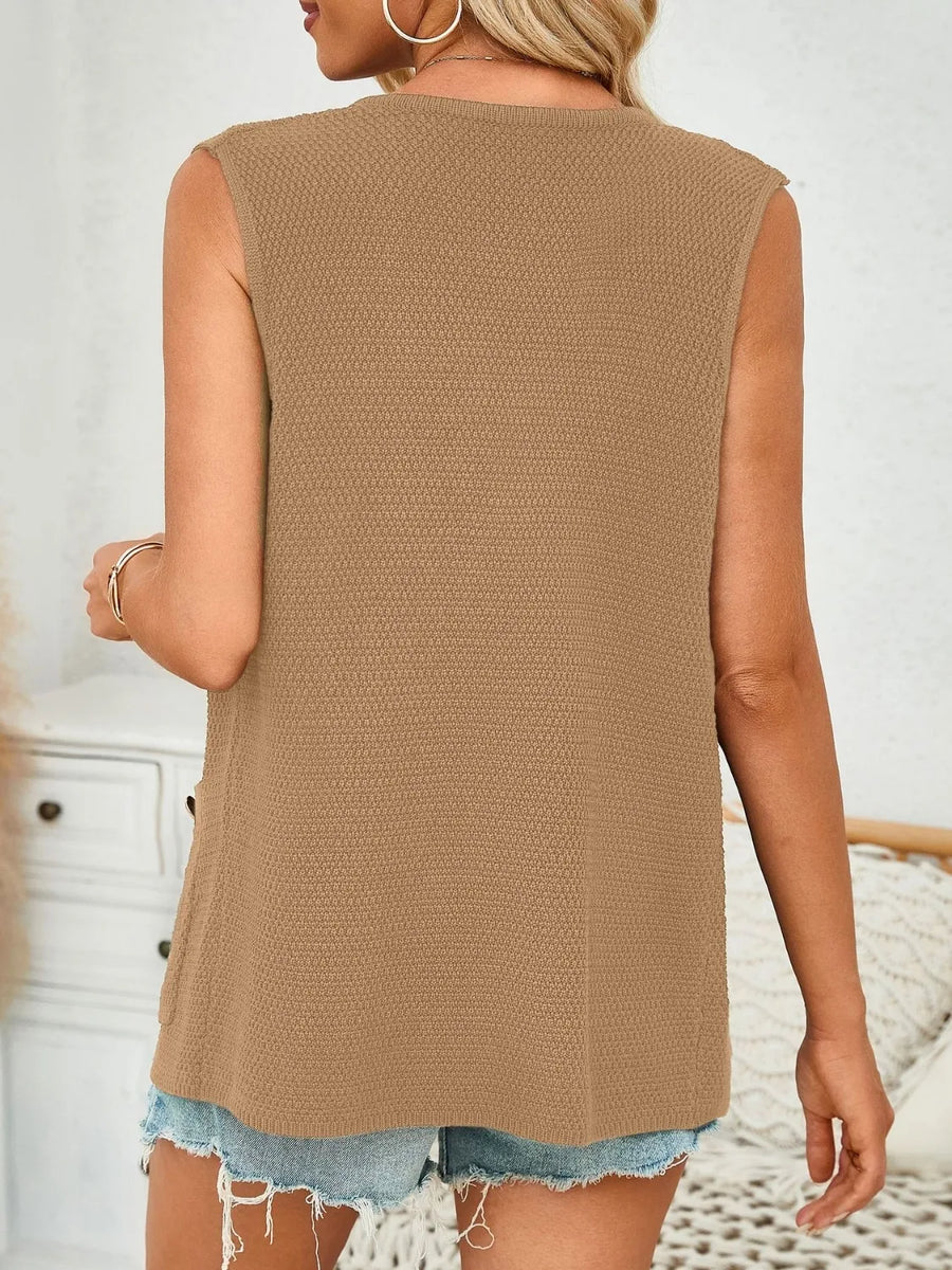 Camel knit buttoned vest with pockets, sleeveless, crew neck, casual style