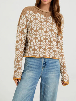 pullover sweater in Green with floral and ribbed