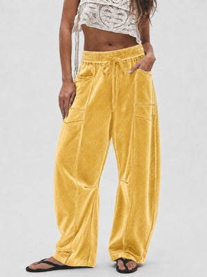 wide-leg pants in Yellow with drawstring waist and full-length