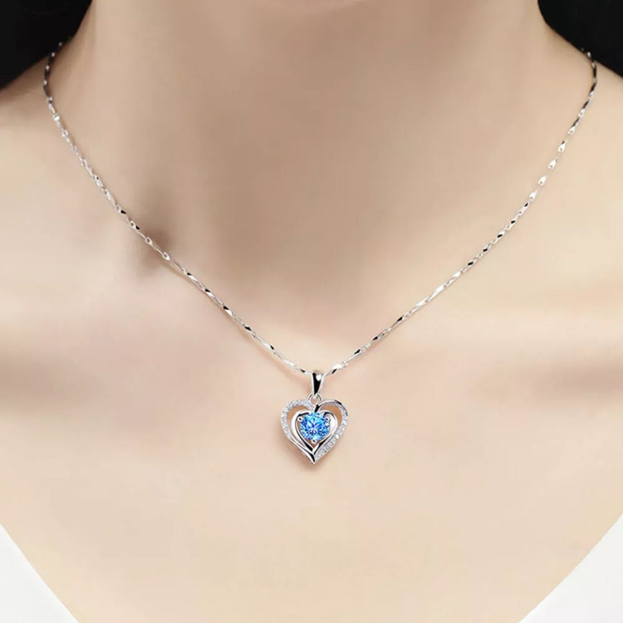 925 Sterling Silver Heart Pendant Necklace in Silver with heart pendant