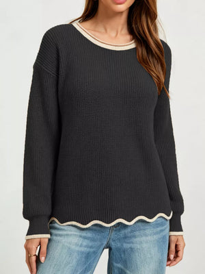 Green pullover sweater with hip-length and pullover