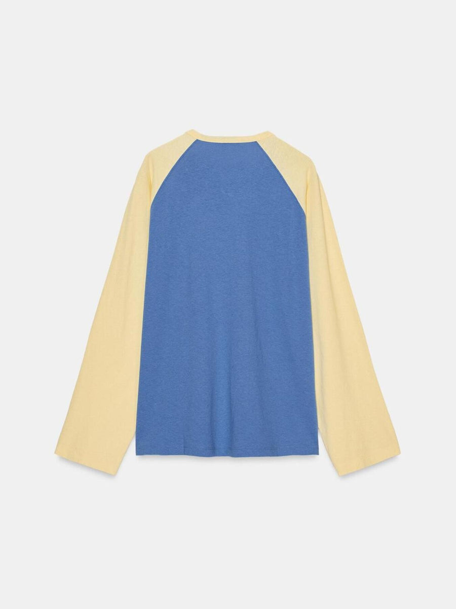 t-shirt featuring color-block in lemon yellow with 95% polyester, 5% elastane Care instructions: Machine wash cold texture