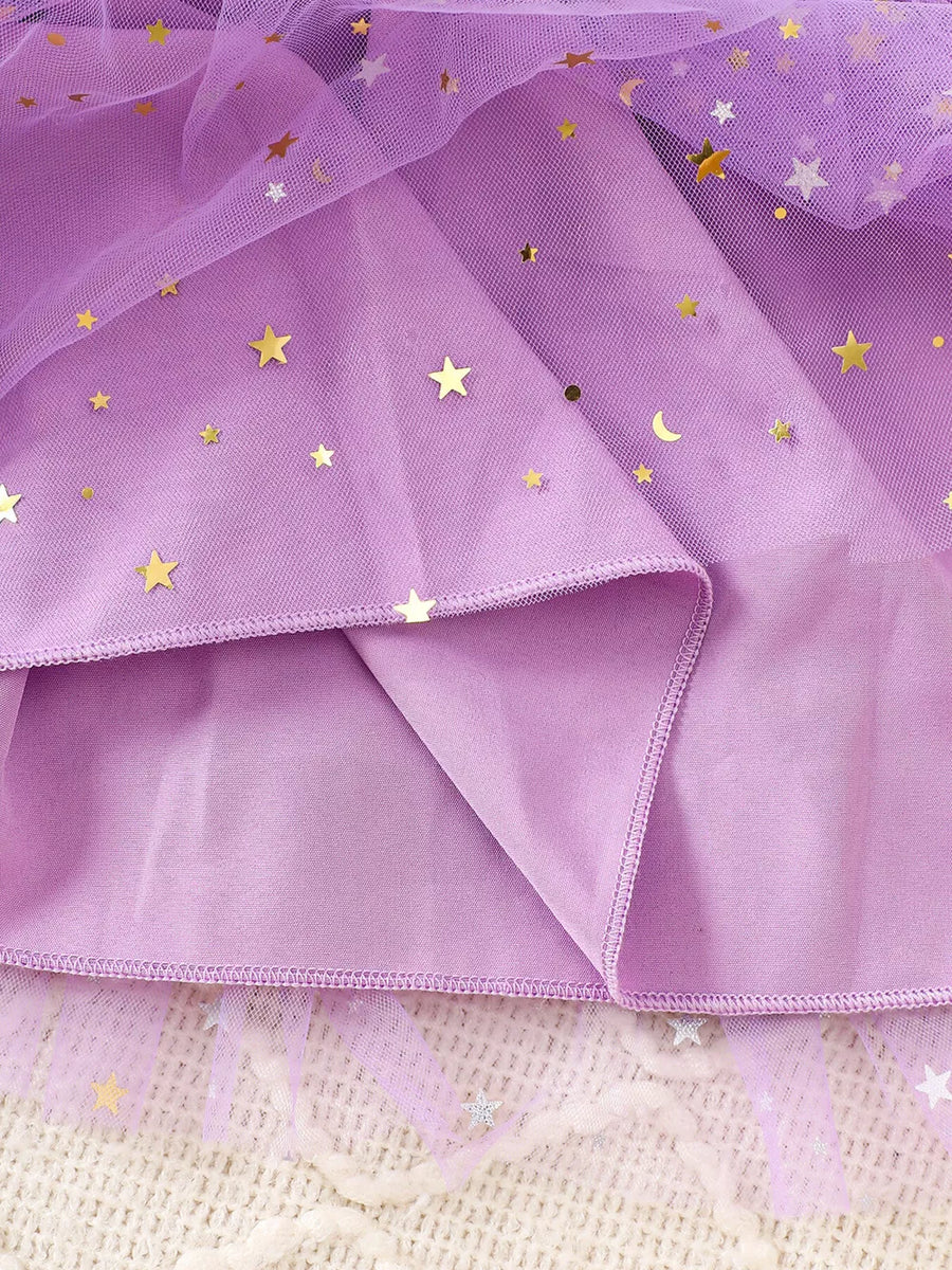 artsy A-line dress in Purple with crew neck