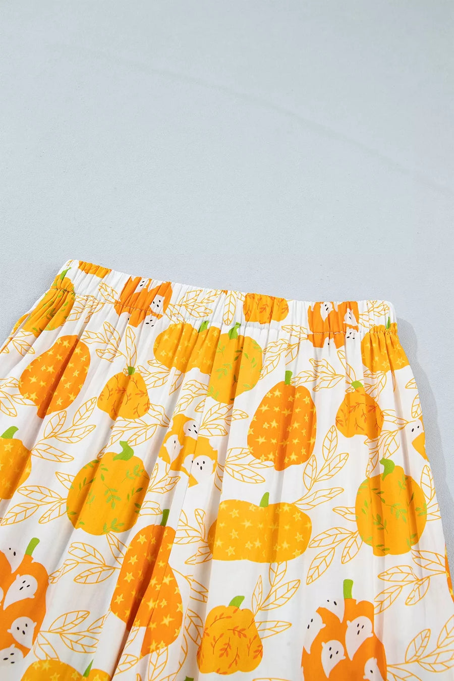 Short Sleeve Pumpkin Print Polka Dot Trim Lounge Set in yellow