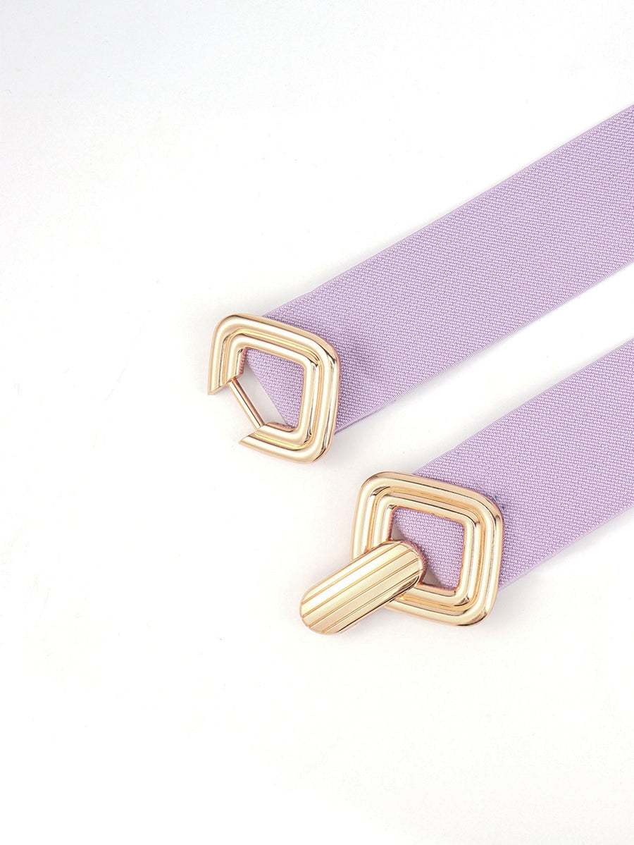Lavender elasticated belt with geometric gold buckle detail