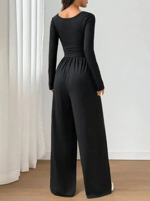 Burgundy jumpsuit with full-length and pullover
