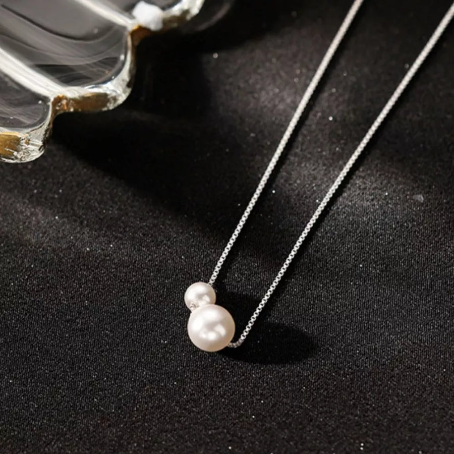 necklace in Silver with pearl accent and choker