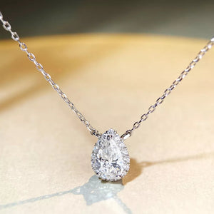 1.5 Carat 925 Sterling Silver Moissanite Teardrop Necklace in clear with teardrop pendant
