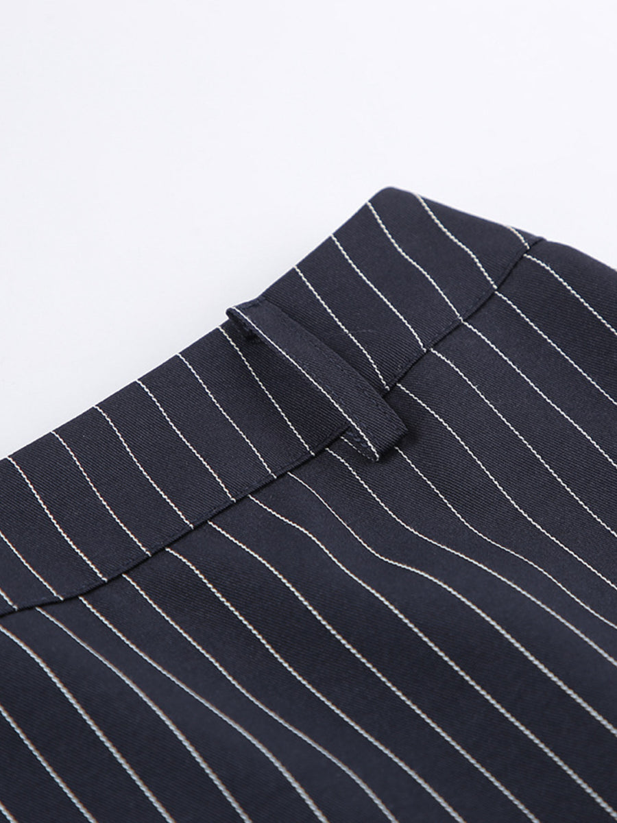 Navy blazer with hip-length and open-front